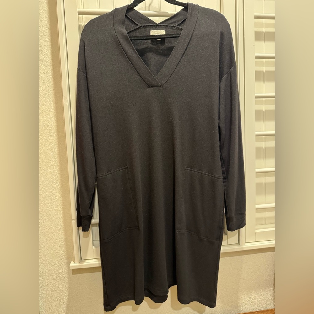 Lou & Grey Black SignatureSoft Knit Dress